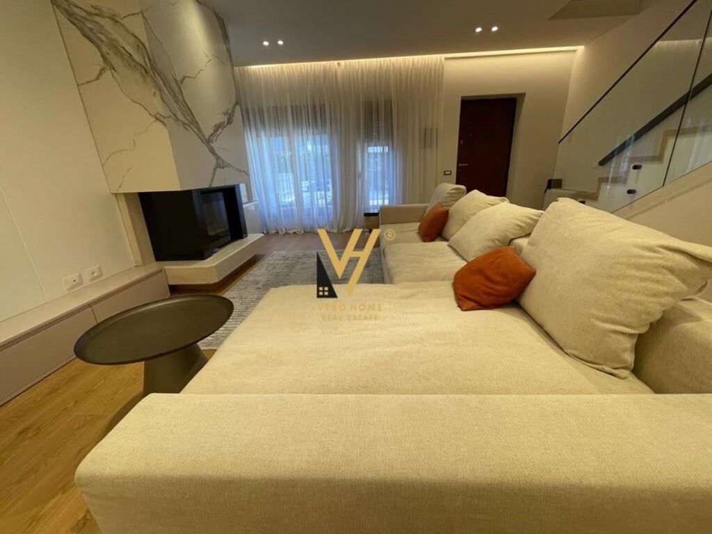 3-Story Villa for Rent Near Teg for 3,000 Euros