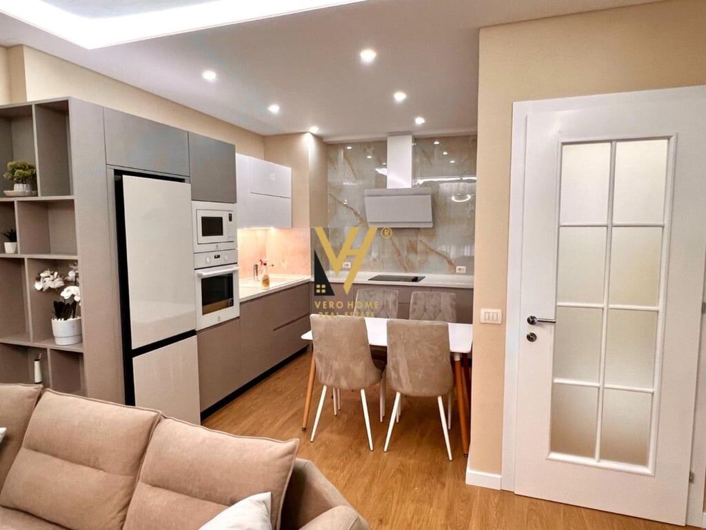JEPET APARTAMENT 1+1+BLK ME QERA TE RRUGA E ELBASANIT 750 EURO