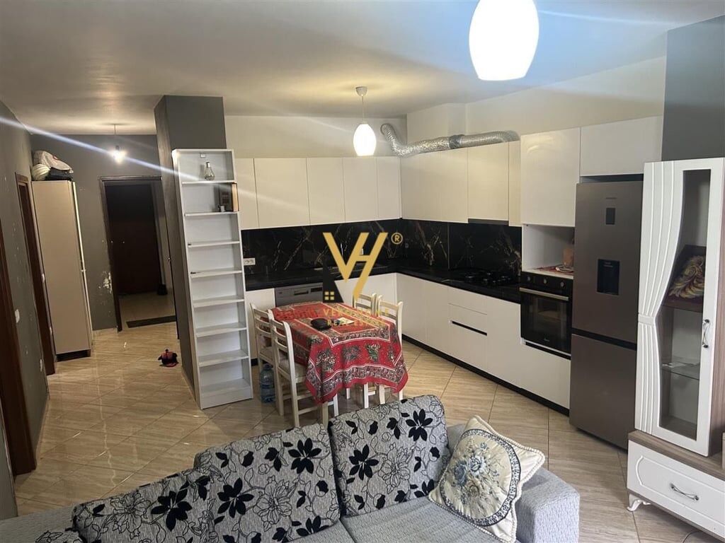 JEPET APARTAMENT 2+1+BLK ME QERA NE ASTIR 600 EURO