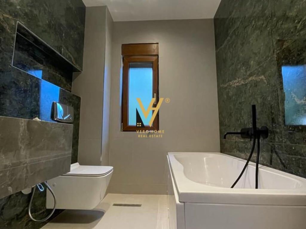 3-Story Villa for Rent Near Teg for 3,000 Euros