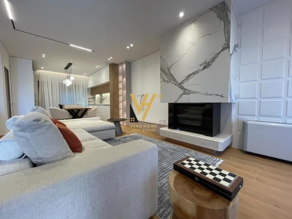 3-Story Villa for Rent Near Teg for 3,000 Euros