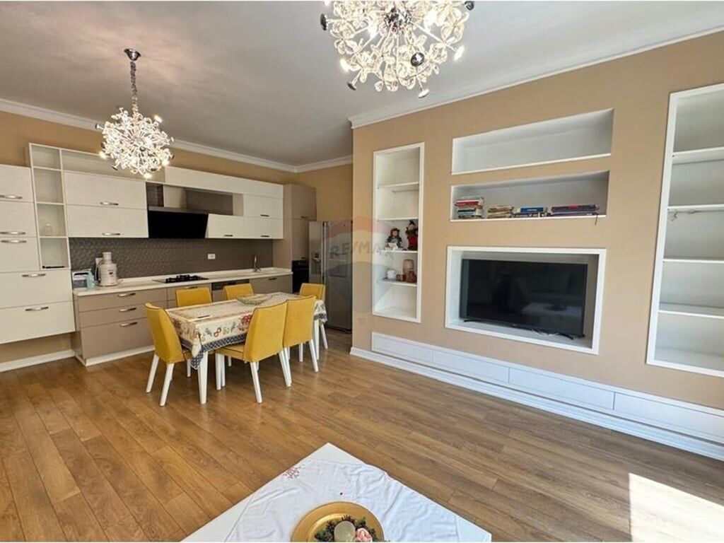 Apartment 2+1+Parking Post at the Dry Lake!
