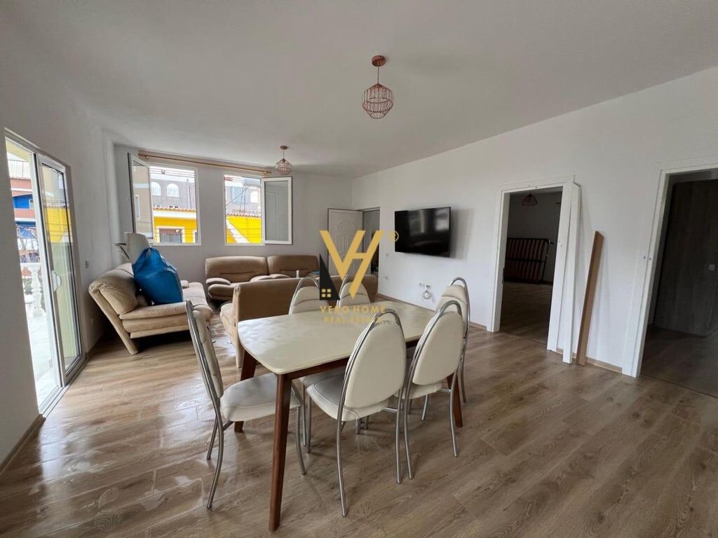 THE SECOND FLOOR OF A VILLA FOR RENT AT GERMAN VILLAS 550 EURO