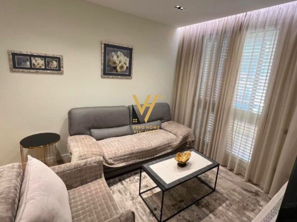 JEPET APARTAMENT 1+1+BLK ME QERA TE BULEVARDI ZOGU I PARE 1.200 EURO