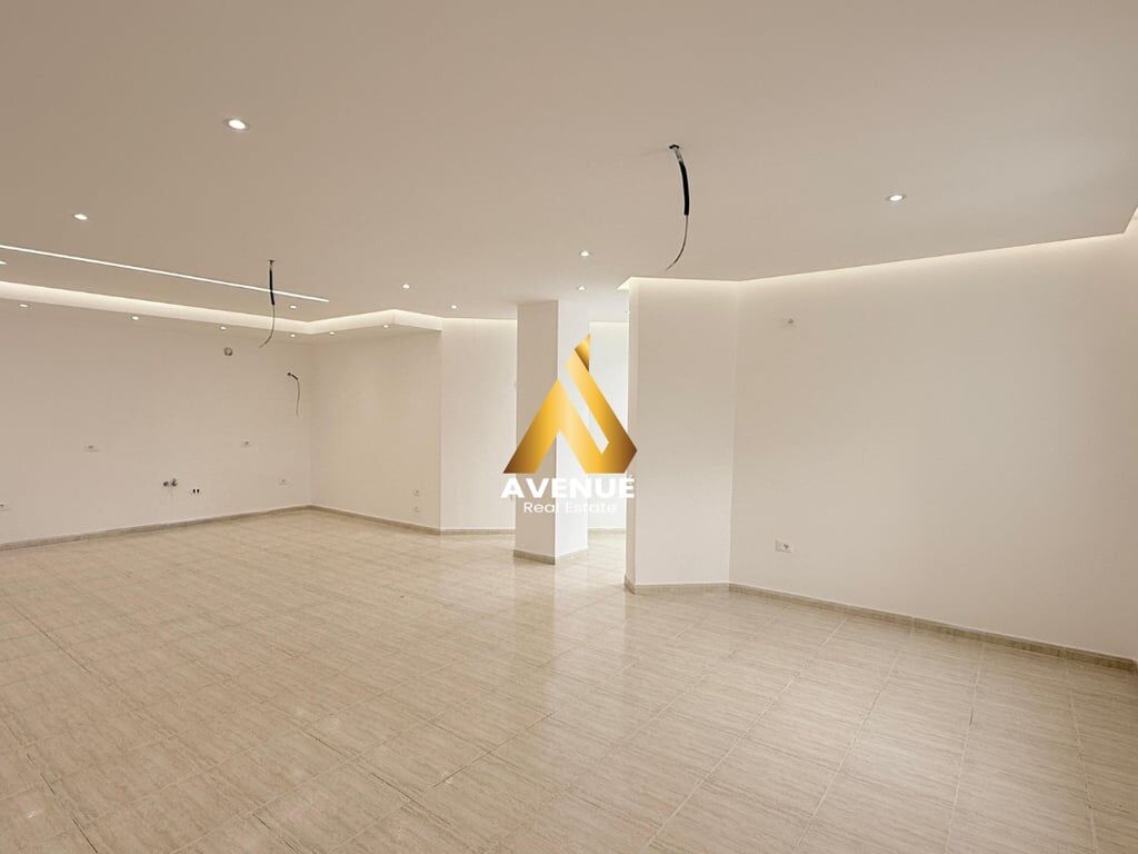 🌟 AMBIENTE BUSINESS PREMIUM IN AFFITTO – INVESTIMENTO ELEGANTE E COMFORT ASSOLUTO! 🌟