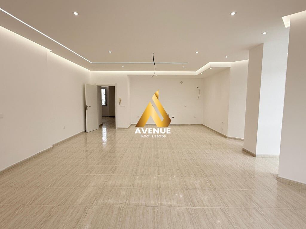 🌟 AMBIENTE BUSINESS PREMIUM IN AFFITTO – INVESTIMENTO ELEGANTE E COMFORT ASSOLUTO! 🌟