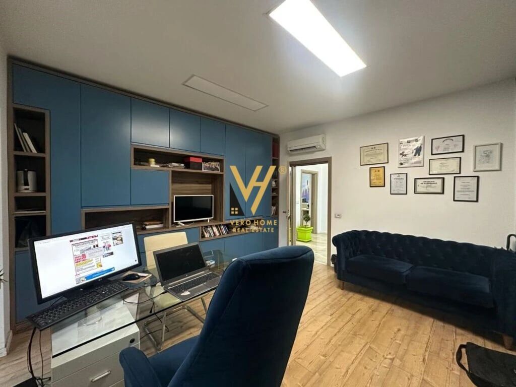JEPET ZYRE 105 M2 ME QERA NE BLLOK 1.200 EURO