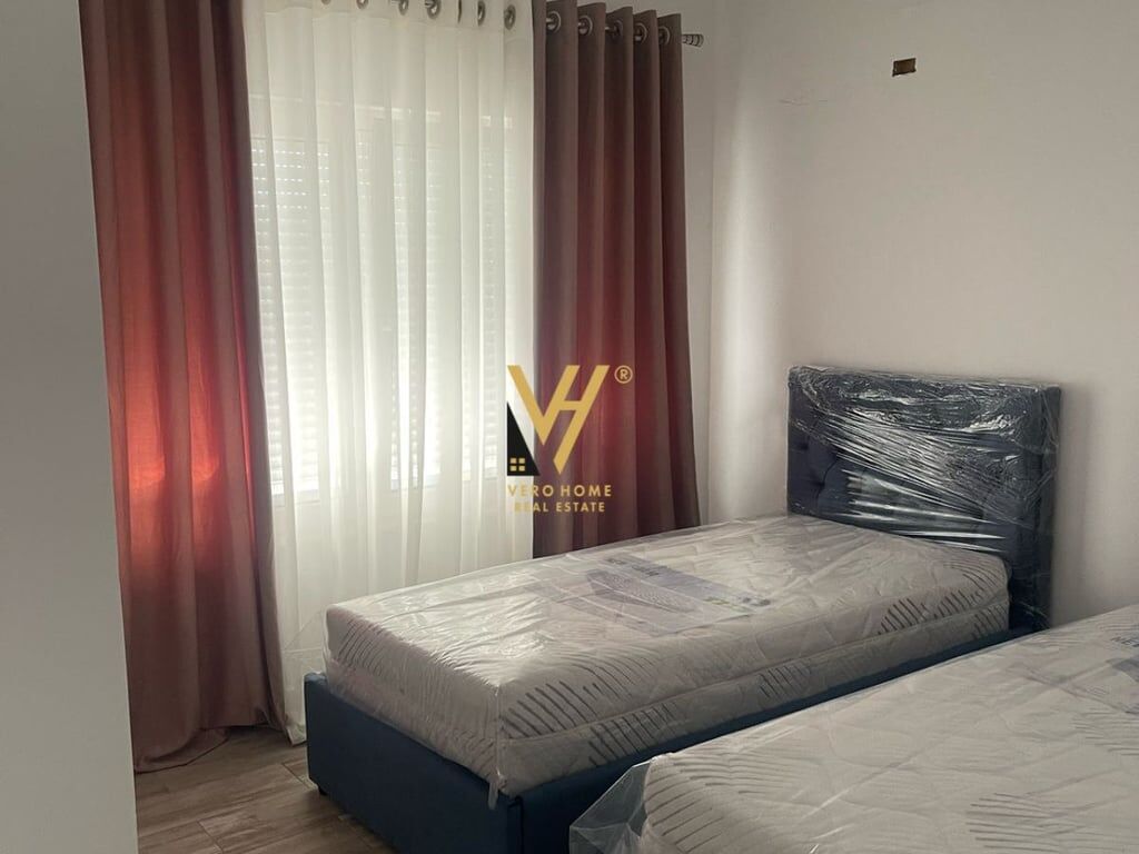 AFFITTASI APPARTAMENTO 3+1+3+VERANDA A KODRA E DIELLIT 2, 1.200 EURO