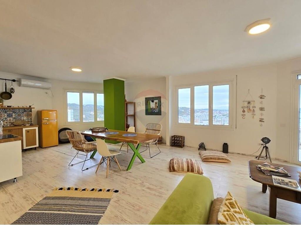 Apartament - Për Shitje - Shkëmbi i Kavajës, Durres, Shqipëri