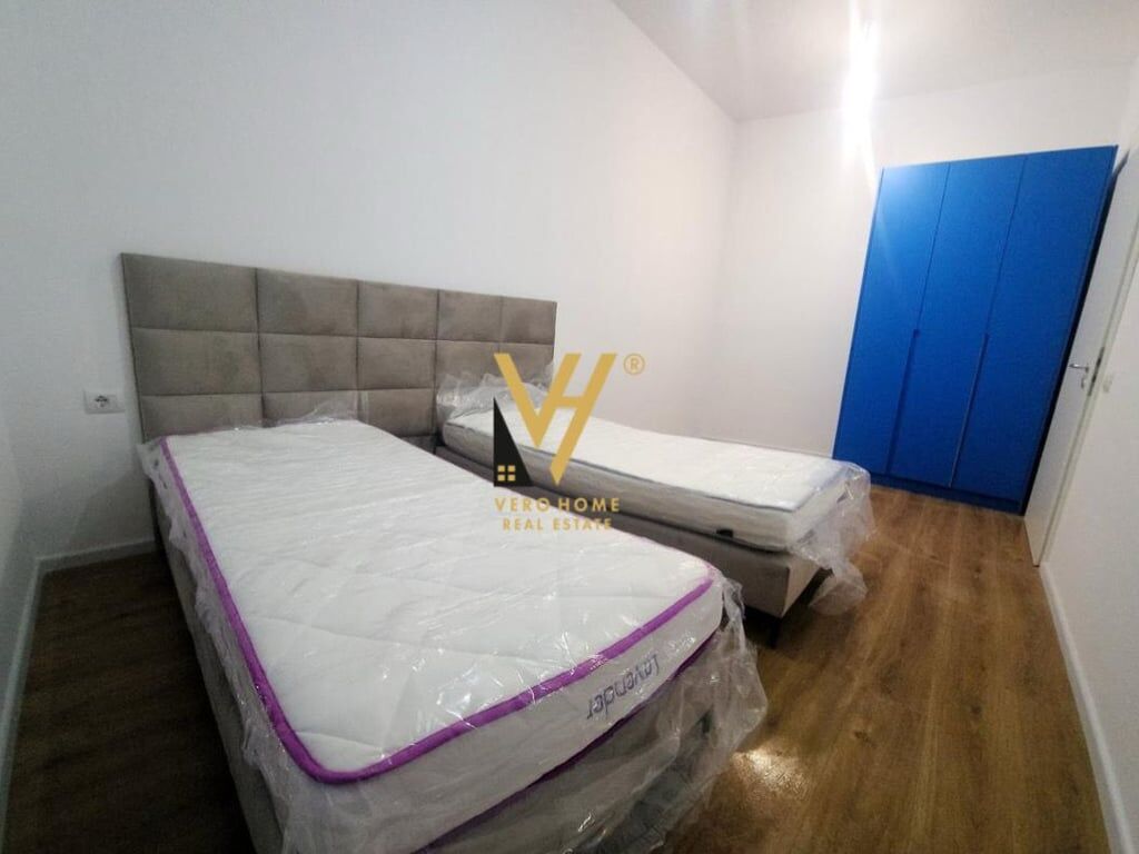 AFFITTASI APPARTAMENTO 1+1 IN ALI DEMI A 45.000 LEK.