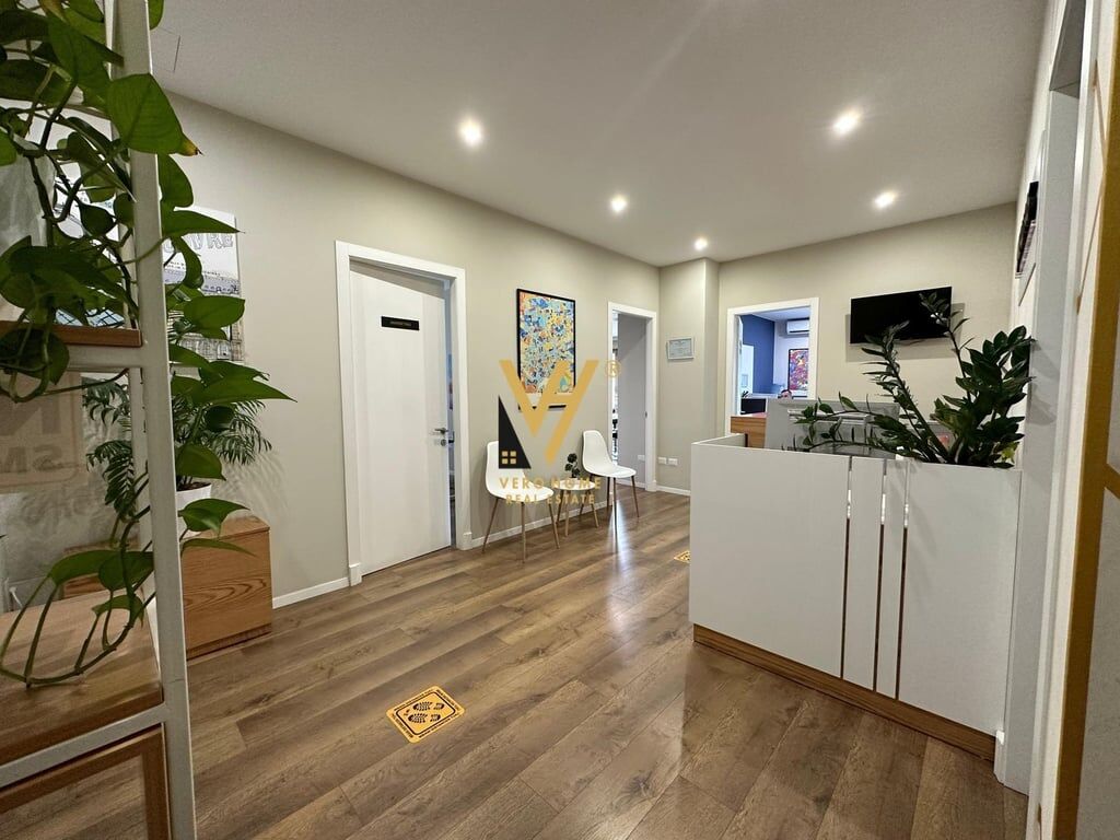 JEPET ZYRE 200 M2 ME QERA TE BLV GJERGJ FISHTA 3.100 EURO