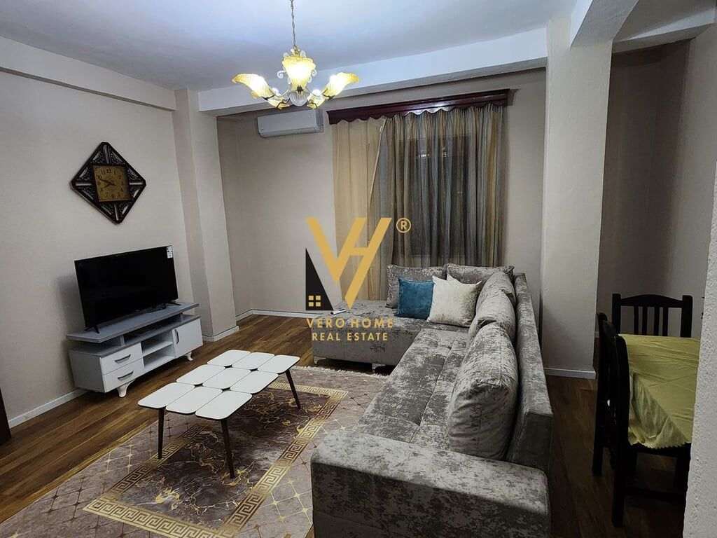 AFFITTASI APPARTAMENTO 2+1 IN VIA MYSLYM SHYRI A 70.000 LEK.