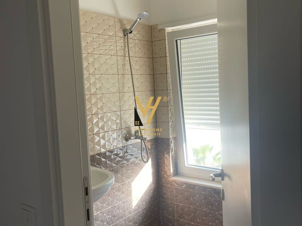 AFFITTASI APPARTAMENTO 3+1+3+VERANDA A KODRA E DIELLIT 2, 1.200 EURO
