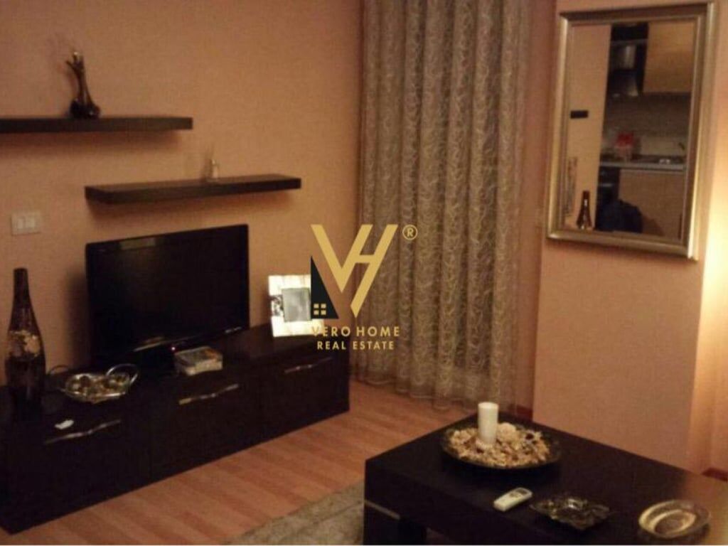 AFFITTASI APPARTAMENTO 1+1+BALCONE IN VIA ELBASAN A 450 EURO