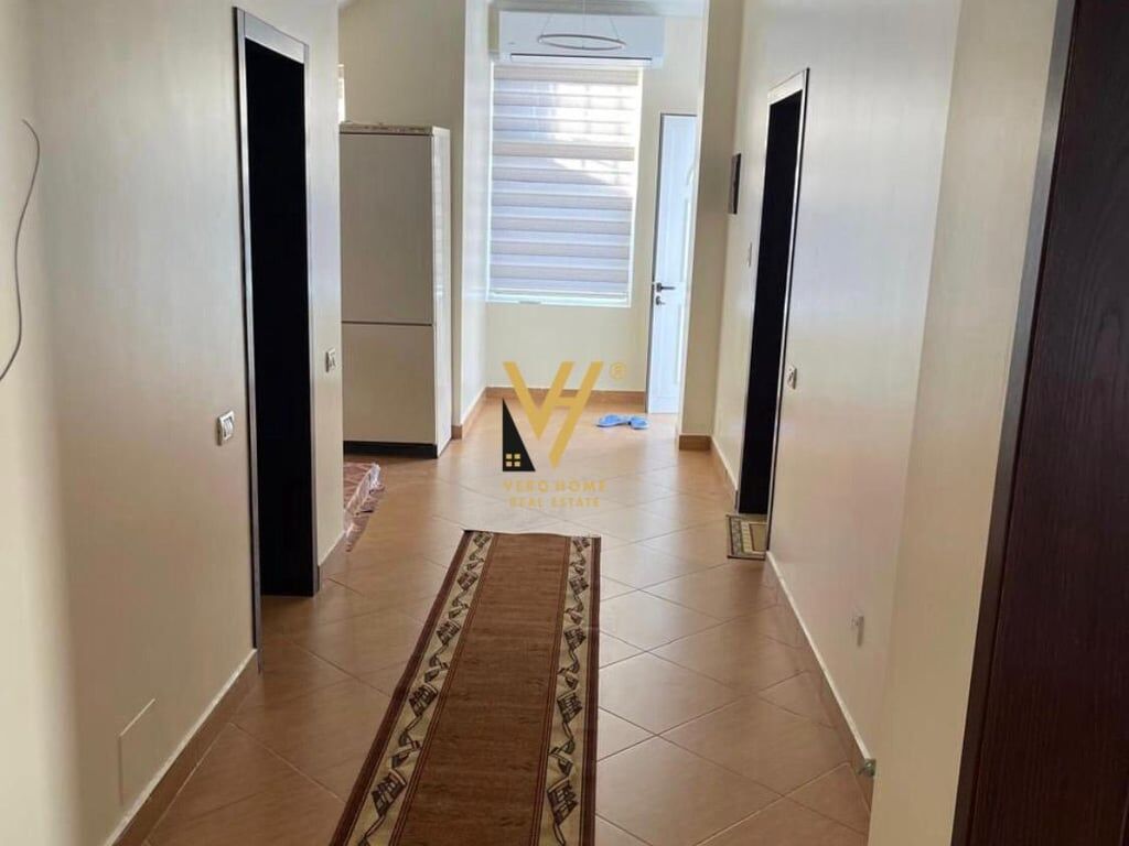 JEPET APARTAMENT 2+1+BALLKON TE TREGU ELEKTRIK 50.000 LEKE 