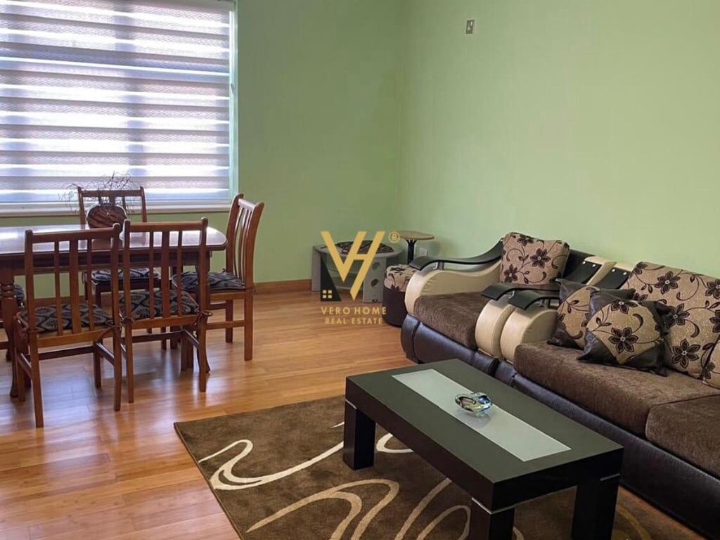 JEPET APARTAMENT 2+1+BALLKON TE TREGU ELEKTRIK 50.000 LEKE 