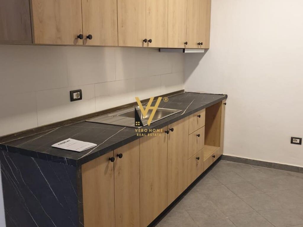 2+1 APARTMENT WITH BALCONY FOR RENT, FRESHLY VACANT, 400 EURO