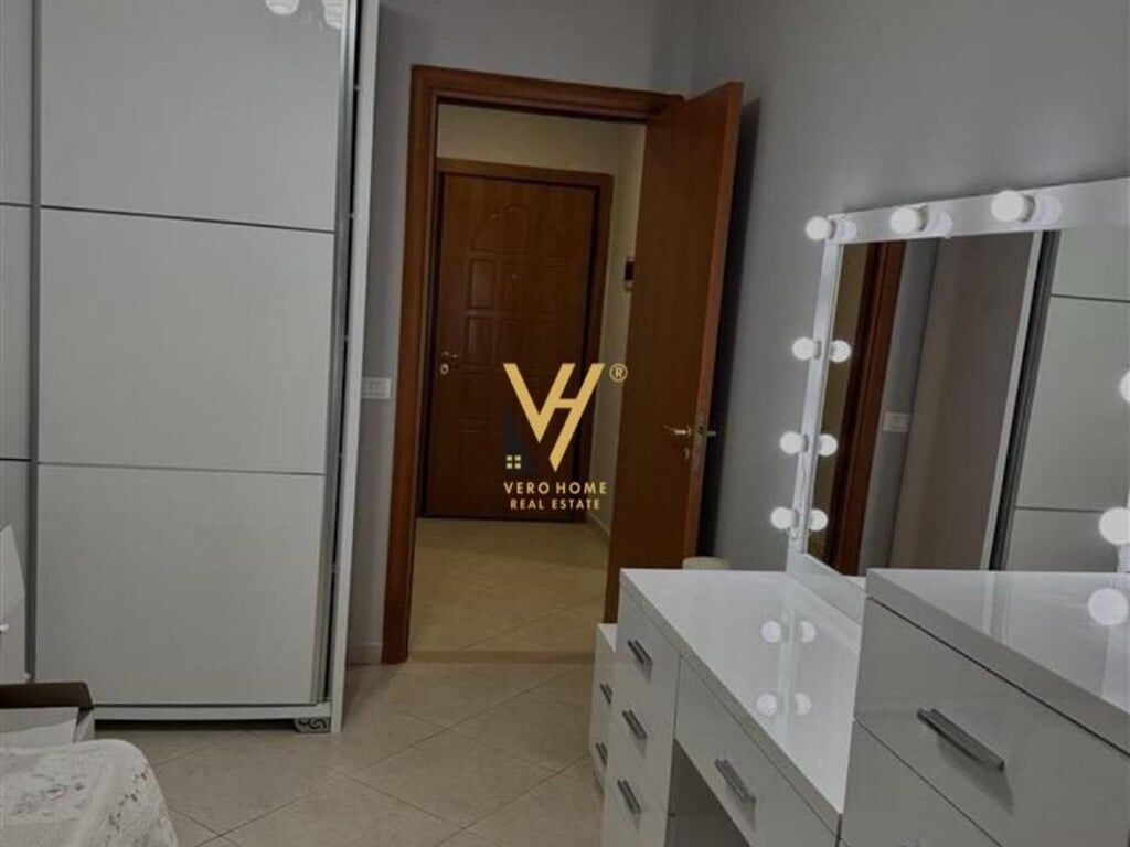AFFITTASI APPARTAMENTO 2+1+BLK IN VIA MYSLYM SHYRI 700 EURO