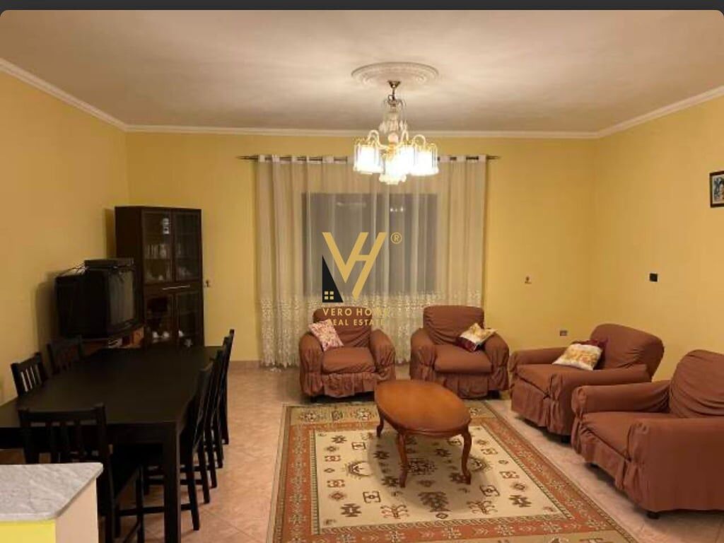 SHITET VILE TRE KATESHE NE DURRES 250.000 EURO