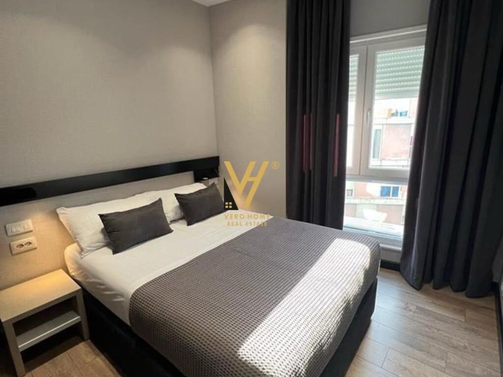 JEPET APARTAMENT 2+1+BLK ME QERA NE QENDER 1.500 EURO