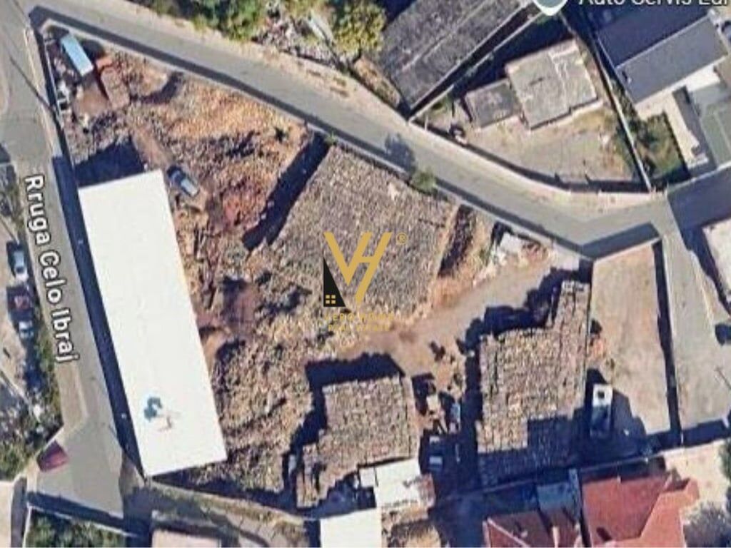LAND AND WAREHOUSE FOR RENT NEAR SHKOLLA E BASHKUAR 2,500 EURO