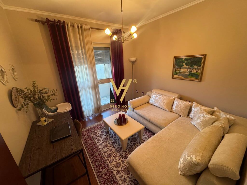 APARTMENT FOR SALE 3+1+2+BASEMENT IN THE CENTER 320,000 EURO