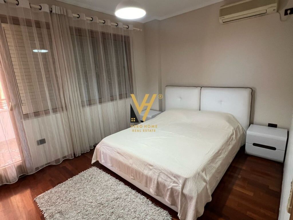 JEPET APARTAMENT 1+1 ME QERA TE SHESHI WILLSON 700 EURO