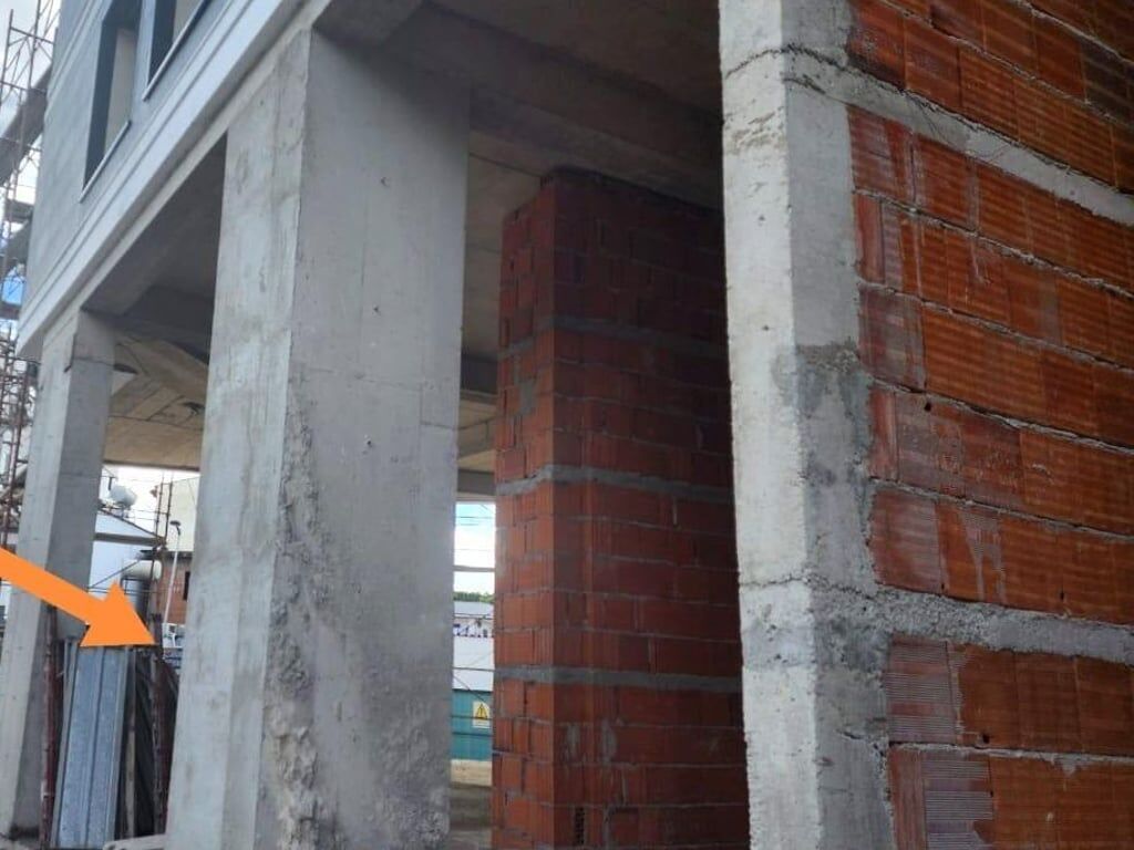 STORE FOR SALE 35 M2 IN SELVIA 280,000 EURO