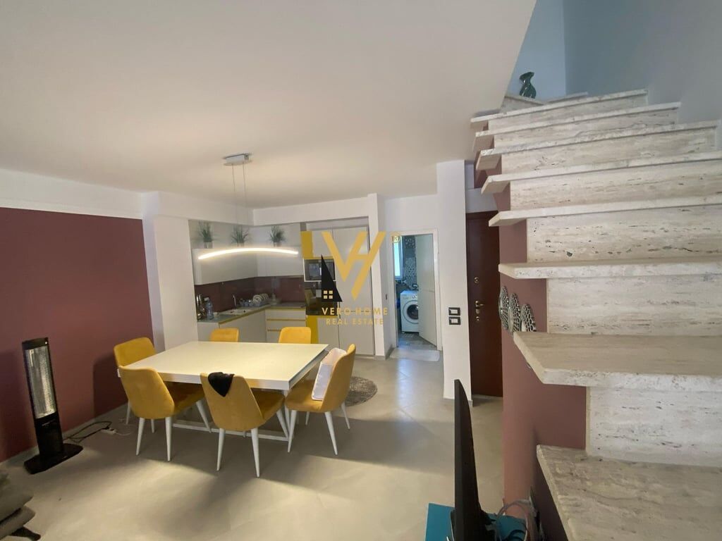 JEPET APARTAMENT 3+1+2 ME QERA TE KODRA DIELLIT 1 1.200 EURO