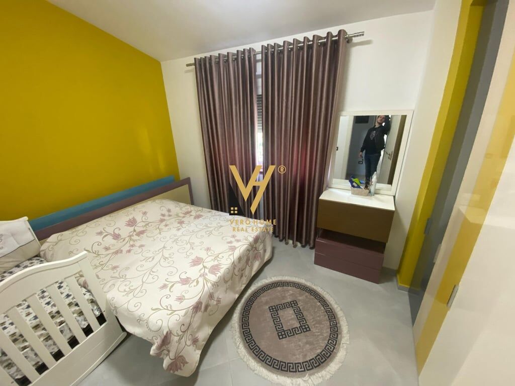 JEPET APARTAMENT 3+1+2 ME QERA TE KODRA DIELLIT 1 1.200 EURO