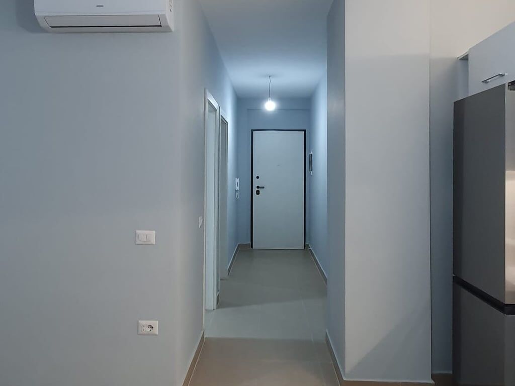 Affittasi appartamento 1+1 in via 21 Dicembre a 550 euro.