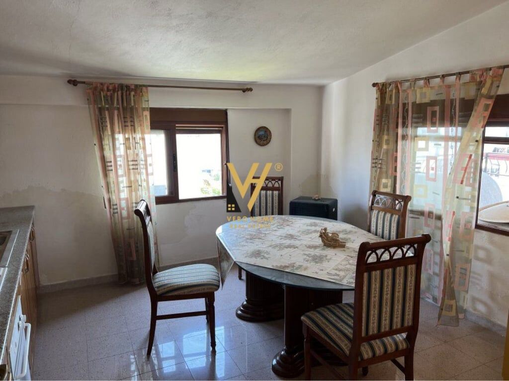VENDESI APPARTAMENTO 2+1+BLK A DURAZZO 124.000 EURO