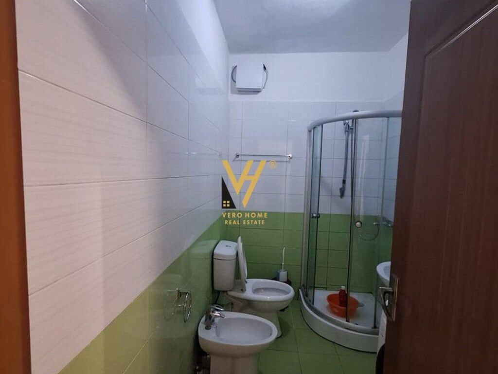 AFFITTASI APPARTAMENTO 2+1+BLK A YZBERISHT A 450 EURO