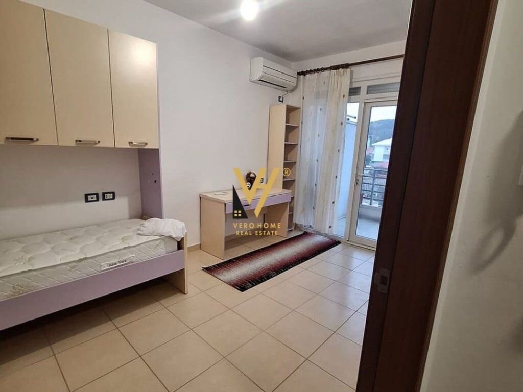 AFFITTASI APPARTAMENTO 2+1+BLK A YZBERISHT A 450 EURO
