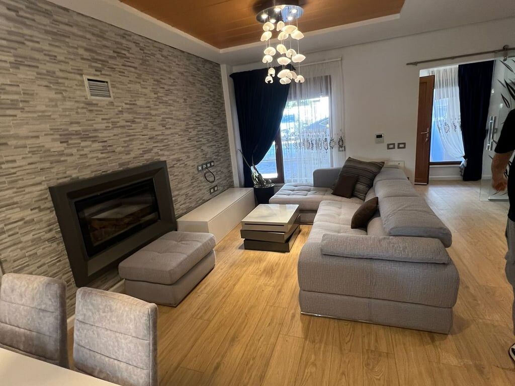 Shitet Vile 3 Kateshe ne TEG 600.000 euro