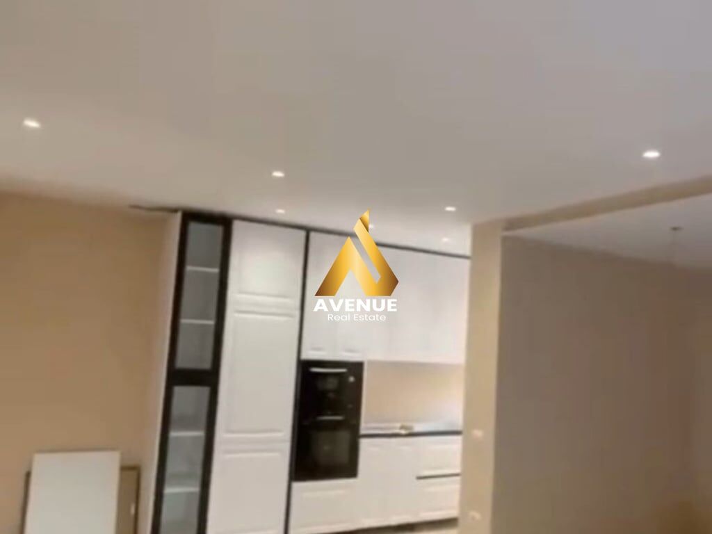 SHITET APARTAMENT 2+1+1 POST PARKIMI TEK RRUGA E DURRESIT, TIRANE  
