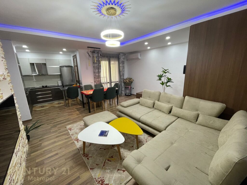 🎑JEPET ME QIRA APARTAMENT TEK KOPSHTI BOTANIK! | Apartament for rent near the Botanical Garden!
