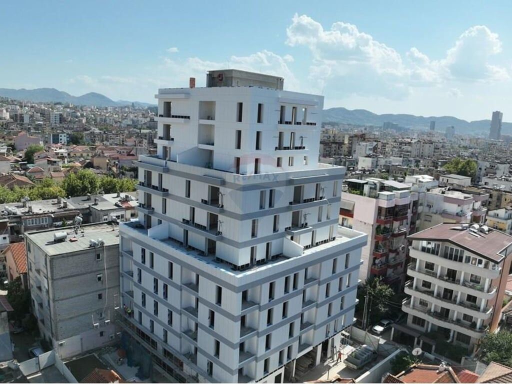 APARTAMENT 1+1 PER SHITJE, XHAMLLIK