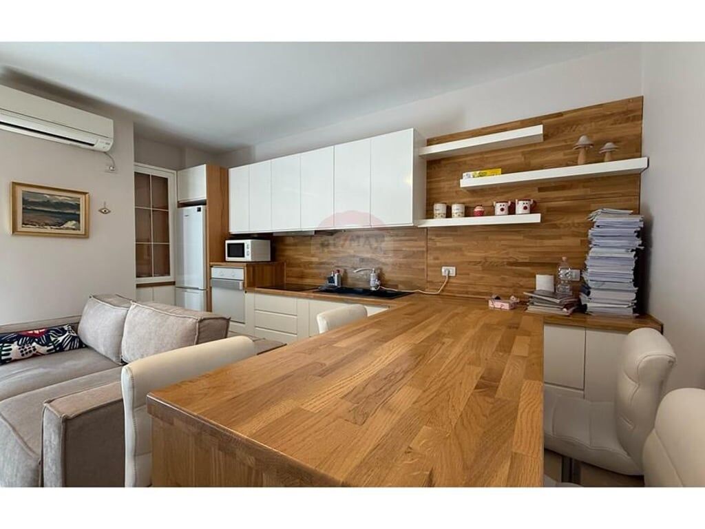 Apartament 2+1 per qira tek Rruga Elbasanit!