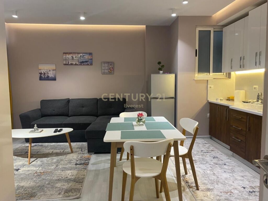 🏡 KOMPLEKSI PANORAMA – APARTAMENT 1+1 ME QIRA | 🏙️ PANORAMA COMPLEX – 1+1 APARTMENT FOR RENT