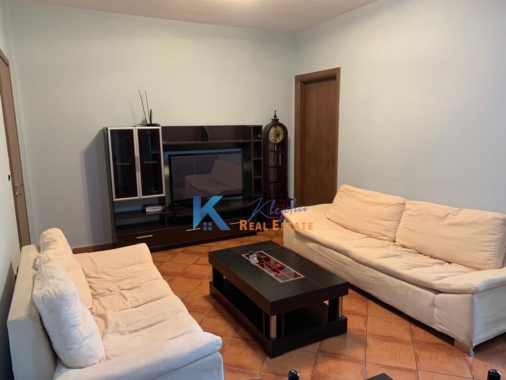 1+1 te  kompleksi Panorama