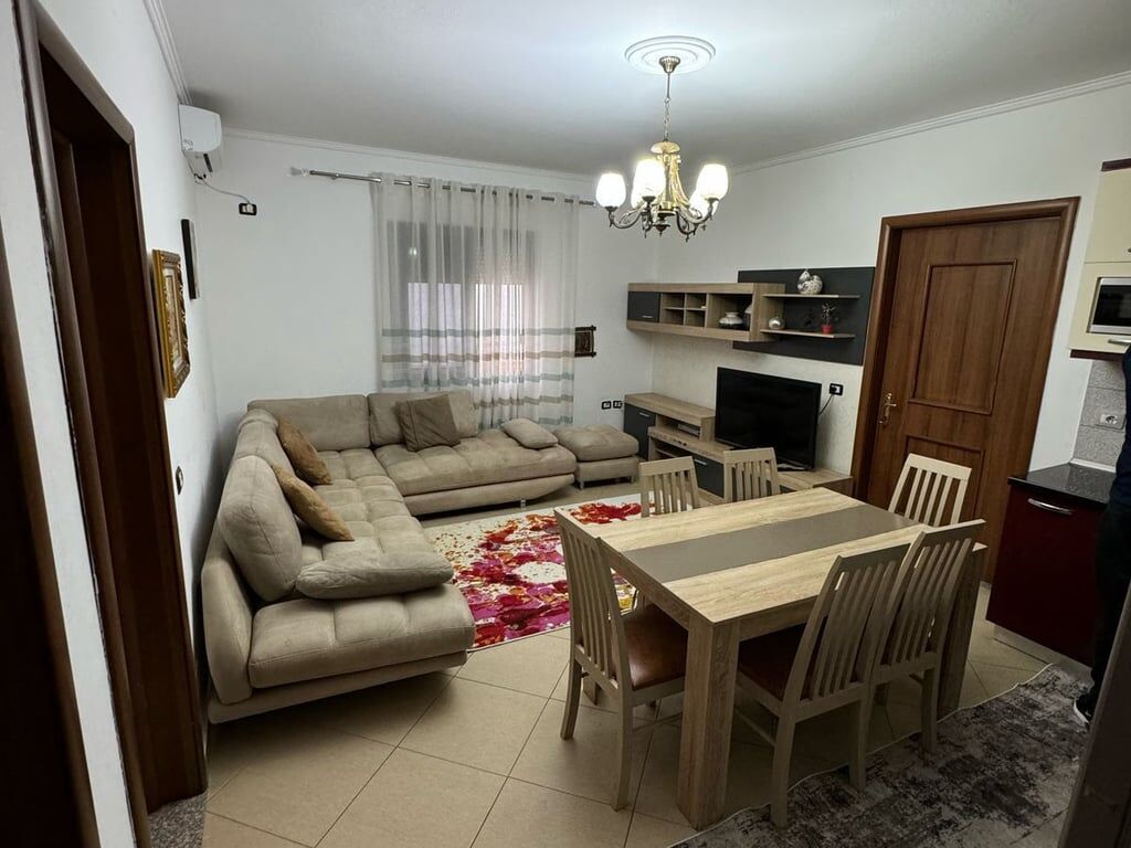 Jepet shtepi private 2+1 me qira ne Don Bosko!