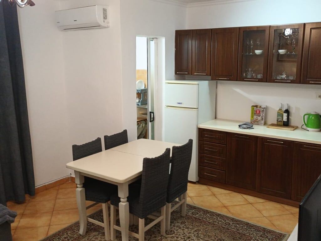 Apartament 1+1 me qira ne Ali Dem, afer Tregut te Ri Elektrik