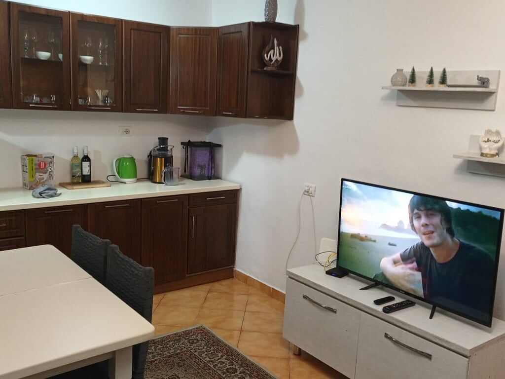 Apartament 1+1 me qira ne Ali Dem, afer Tregut te Ri Elektrik