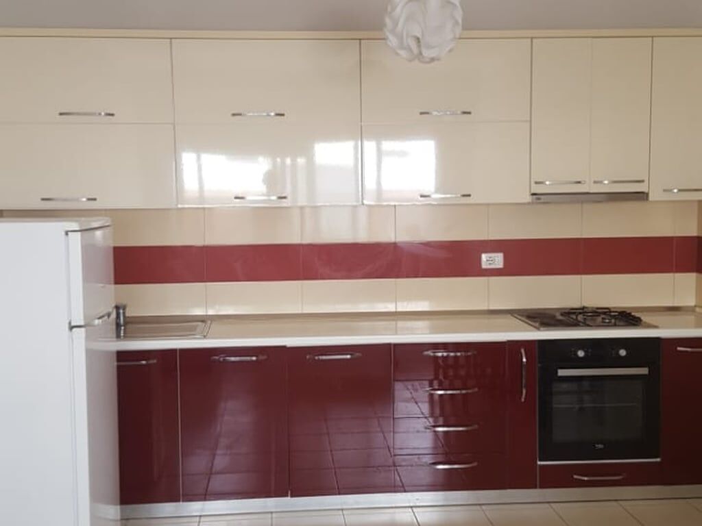 Jepet me qera Apartamenti 1+1, Astir mbrapa  Ozone 400 mije leke 