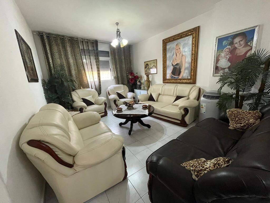 Private House for Sale 1 floor Bardhyl St. 145 .000 €