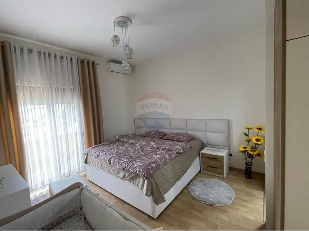 Apartament 2+1 me qira , sauk i vjeter