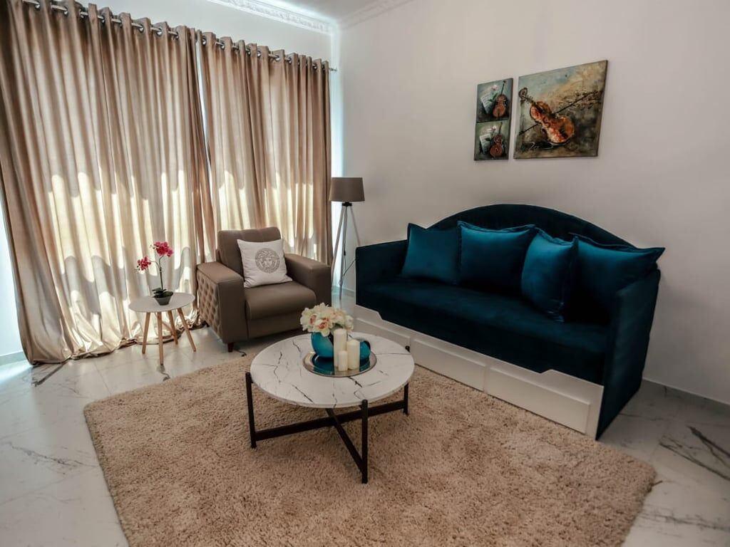 Jepet me qera  apartament 1+1 te Rruga Kavajes SQ21