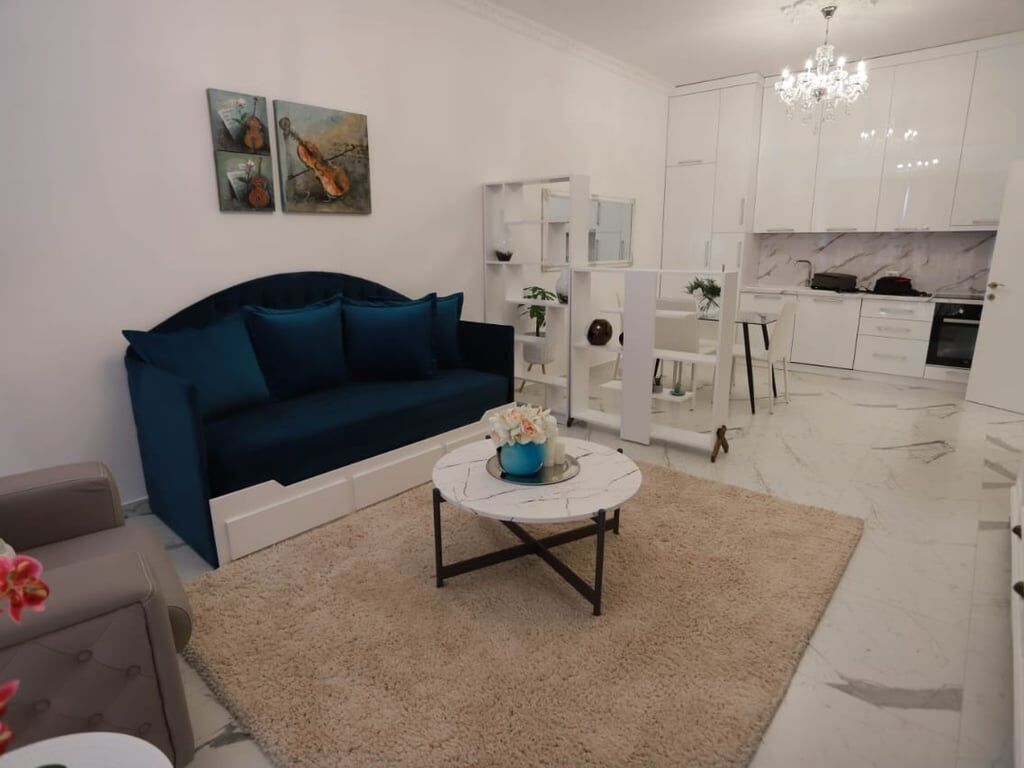 Jepet me qera  apartament 1+1 te Rruga Kavajes SQ21