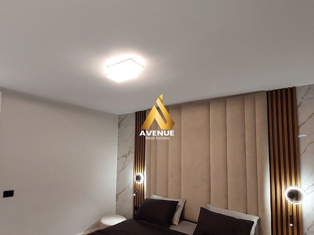 Apartment 2+2+2 bathrooms for rent in Bllok, Tirana